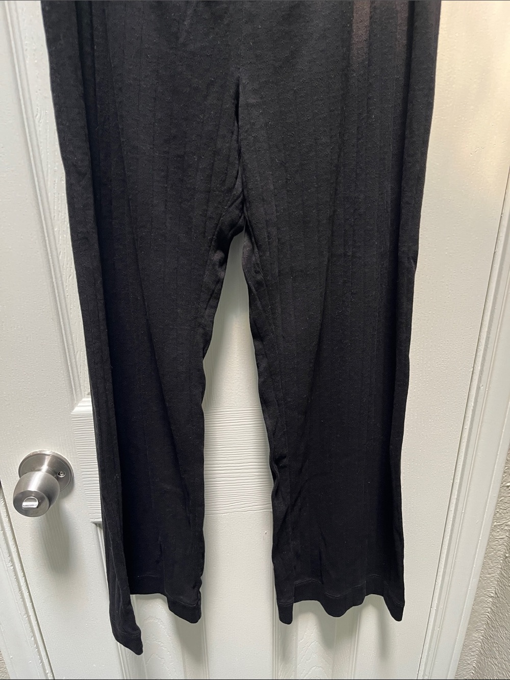 DONNI The Pointelle Simple Crop Pant Jet Black Elastic Waist Wide Leg - large - Picture 5 of 9